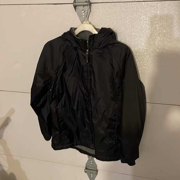 Lands’ end boys nylon shell with polyester insulation - Picture 1 of 3